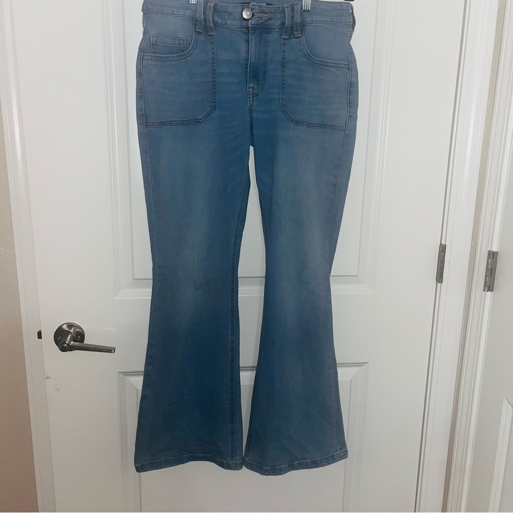 WOMENS AEROPOSTALE FLARE LOW-RISE JEAN SIZE 10 - Picture 5 of 10